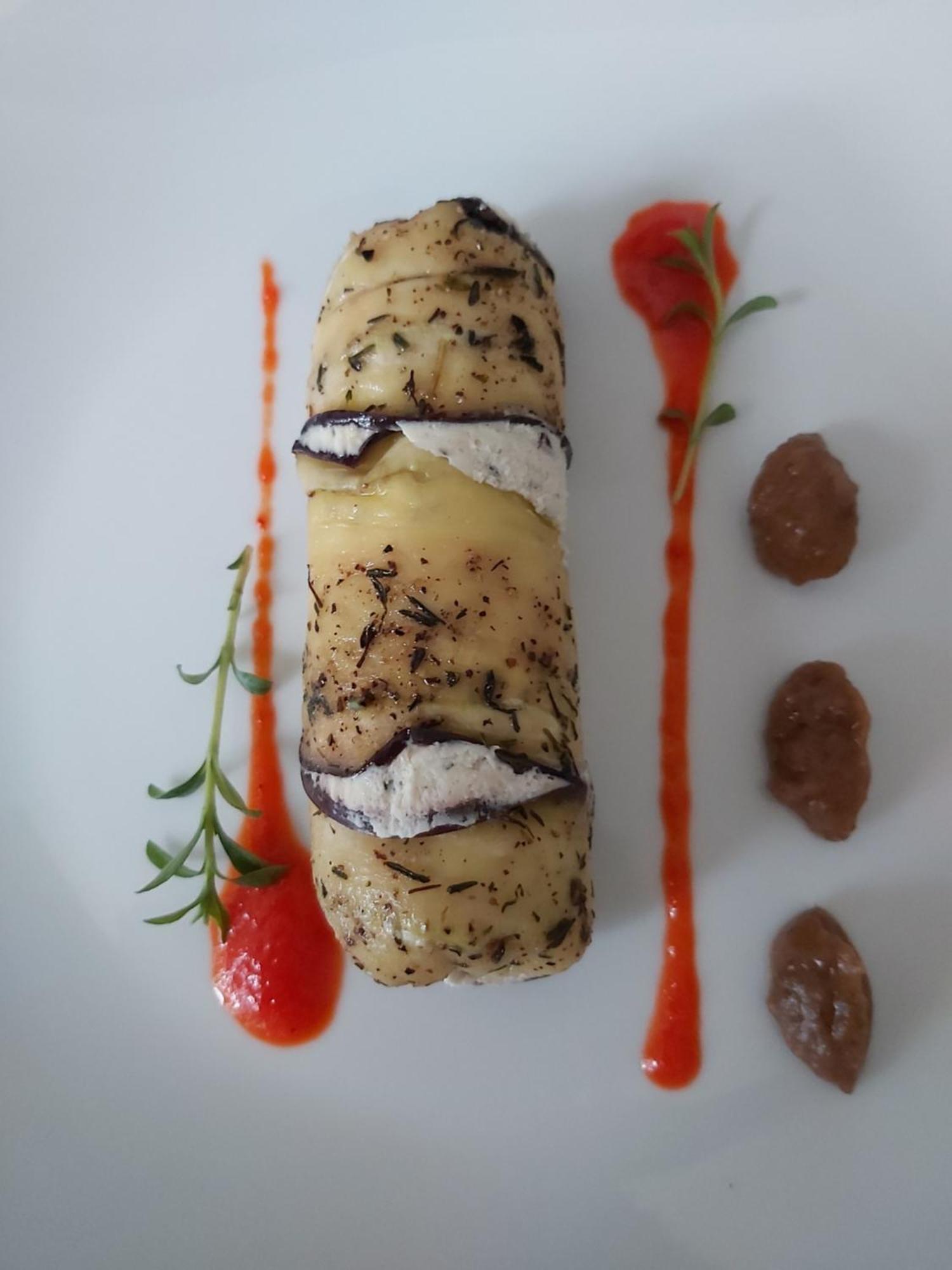 Le Piano Hotel Biesles Екстериор снимка